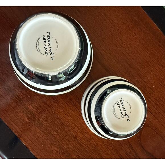 Terramoto Ceramic Set 2 Nesting Halloween Bowls Spiders, Spooky Jack-O-Lanterns - Picture 5 of 8